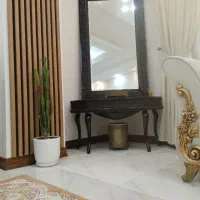 آینه و کنسول