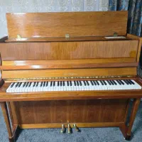 پیانو آکوستیک August Hoffman|پیانو، کیبورد، آکاردئون|بوشهر, |دیوار