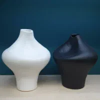 گلدان و اکسسوری های مینیمال