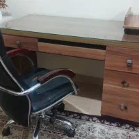 میز و صندلی اداری