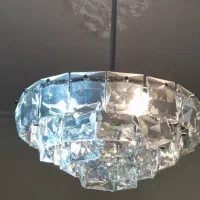 یک جفت لوستر کریستال