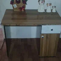 میز،کتابخانه،تخت وتشک بدون روکش