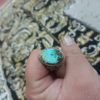 انگشتر نقره با سنگ زنده فیروزه نیشابور