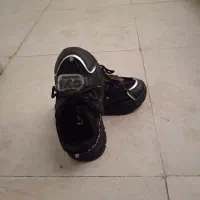 کفش اسپرت دخترانه وپسرانه لژ دار