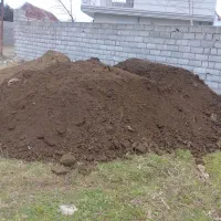 فروش خاک باغچه کود حیوانی خاک برگ....