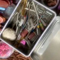 فروش کامل و تکی وسایل کاشت ناخن|آرایشی، بهداشتی، درمانی|شیراز, گلکوب|دیوار