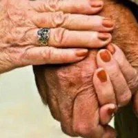 همراهی زوج سالمند