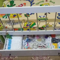 تخت نوزاد تمیز وبدون ایراد|تخت و سرویس خواب|سوسنگرد, |دیوار