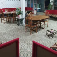 اجاره و رهن ۶۰۰ متری ،رستوران و قلیان سرا