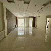 101 متر/ بـِـرند زنبــق / خوش نقشه و دلنشین|فروش آپارتمان|کرج, کوی زنبق|دیوار