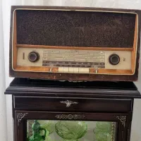 رادیو آنتیک لامپی گراندیک آلمان