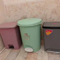 سه عدد سطل زباله پدالی