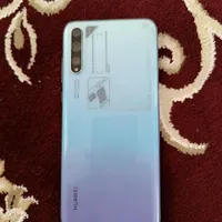 هواوی Y8p با حافظهٔ ۱۲۸ گیگابایت