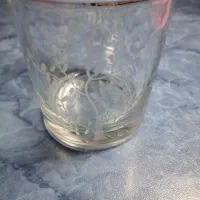 لیوان طرح دار