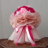دسته‌گل‌های پرحجم زیر ۳۰۰ تومن ویژه روز جهانی دختر