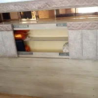 سرویس خواب|تخت و سرویس خواب|بشاریات, |دیوار