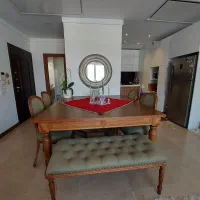 میز ناهارخوری مربع به ابعاد ۱۶۰×۱۶۰