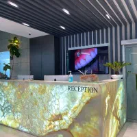 کارمند پذیرش