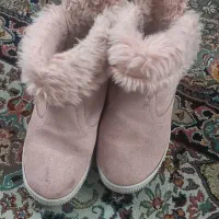 نیم پوت مخملی دخترانه|کفش و لباس بچه|قم, شاه سید علی|دیوار