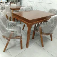 میز ناهارخوری مدل آمریکایی