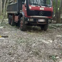 بنز هشت سیلندر