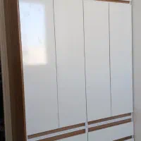 کابینت و دکوراسیون داخلی تجاری