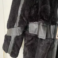 پالتوی ترکیب خز و چرم نوی نو|لباس|اندیشه, اندیشه فاز ۱|دیوار