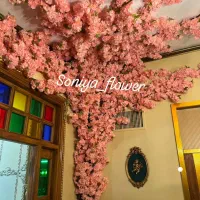 طراحی و اجرای انواع درخت شکوفه مصنوعی