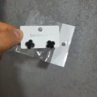 گوشواره ونکلیف نونو