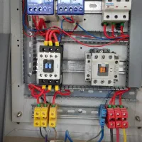 خدمات برقی .پیکور.آیفون.کلیه نصبیات