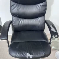 صندلی اداری  چرمی ارگونومیک