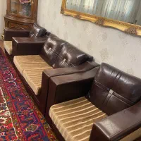 مبل راحتی و صندلی نهارخوری