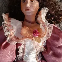 عروسک سرامیکی بزرگ