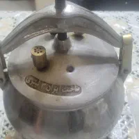 زودپز|ظروف پخت‌وپز|خوی, |دیوار