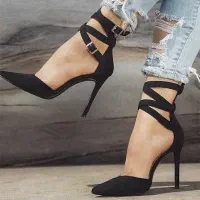 کفش پاشنه بلند