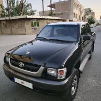 تویوتا هایلوکس تایگر مدل ۲۰۰۱ مشکی