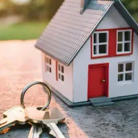 خرید و فروش ملک با کارگزاری املاک قارتال