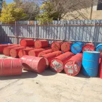 فروش بشکه روغنی تینری پلاستیکی بنایی تخته الوار|مصالح و تجهیزات ساختمان|شیراز, شاه قلی بیگی|دیوار