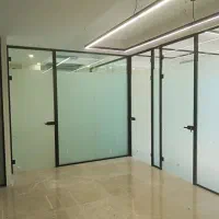 اجرا و نصب پارتیشن اداری کابین دوش حمام و بغل پله