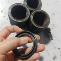 فروش عمده  ساق سوپاپ و کاسه نمد سوپاپ ۲۰۶ و ۴۰۵