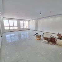 ۱۰۰متری /سالن پرده خور/ مشاعات در حد نوساز