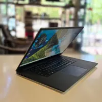 لپ تاپ 4 گیگ گرافیک گیمینگ Dell i7 نسل نهم|رایانه همراه|بروجن, |دیوار