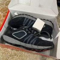 کفش کوهنوردی|کیف، کفش، کمربند|قدس, شهرقدس|دیوار