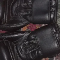 دستکش بوکس چرم ریس اصل مشکی|تجهیزات ورزشی|تهران, امیریه|دیوار