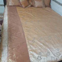 رو تختی دونفره