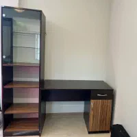 کتابخانه و میز تحریر کم جا چوب