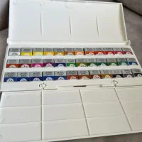 ابرنگ ۳۶ رنگ افرا و دفتر کاملا نو