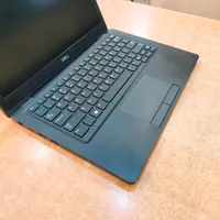 DELL CORE i7 نازک سبک سریع|رایانه همراه|قم, صفائیه|دیوار