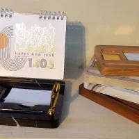 تقویم. رومیزی های فوق لاکچری ۱۴۰۵