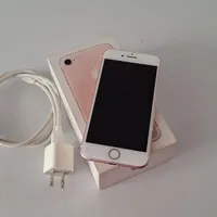 ۲ گوشی Apple و Samsung